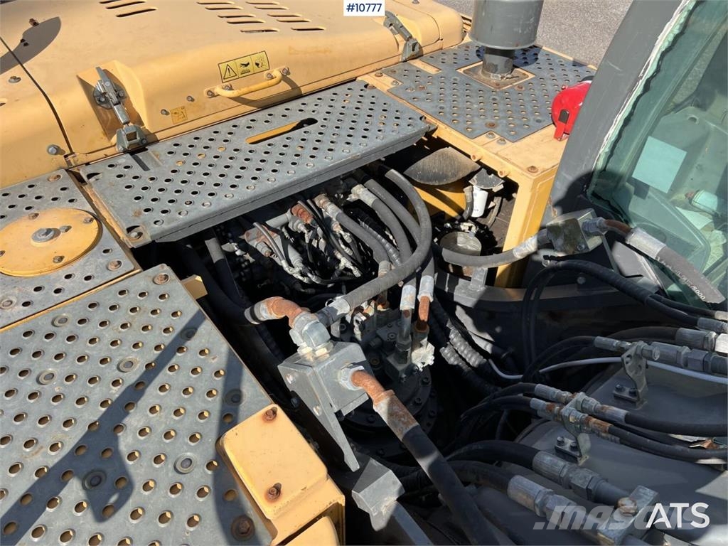 Volvo EC290CL Excavator with Attachments VIDEO Εκσκαφείς με ερπύστριες