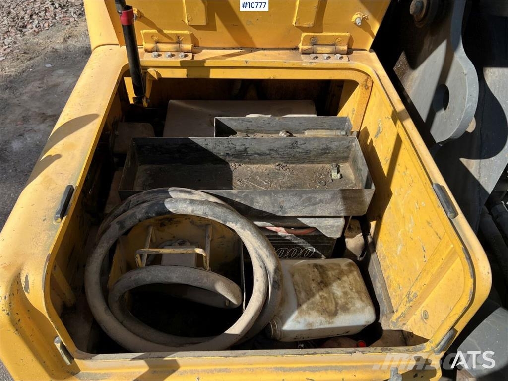 Volvo EC290CL Excavator with Attachments VIDEO Εκσκαφείς με ερπύστριες