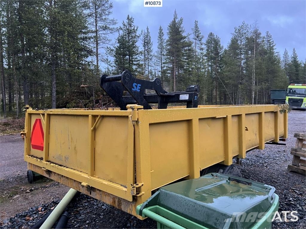 Volvo EW140 D with excavation system, undercarriage, and Hjulgrävare