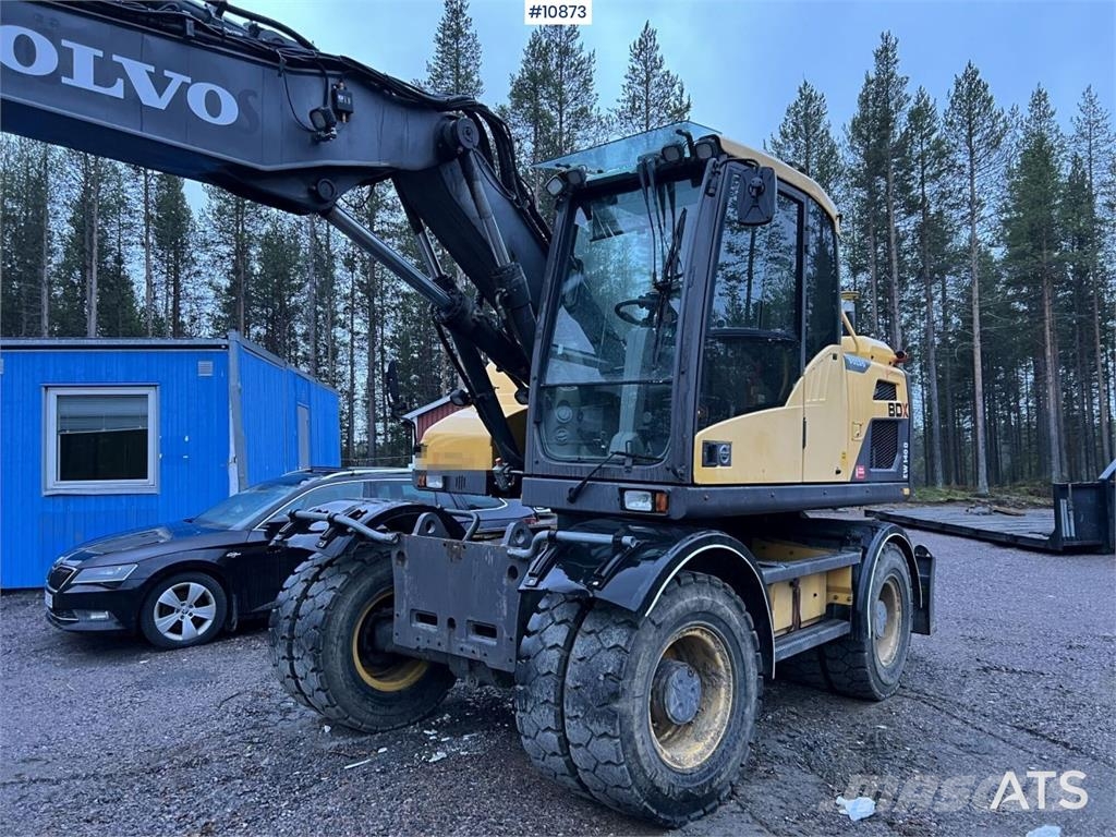 Volvo EW140 D with excavation system, undercarriage, and Hjulgrävare