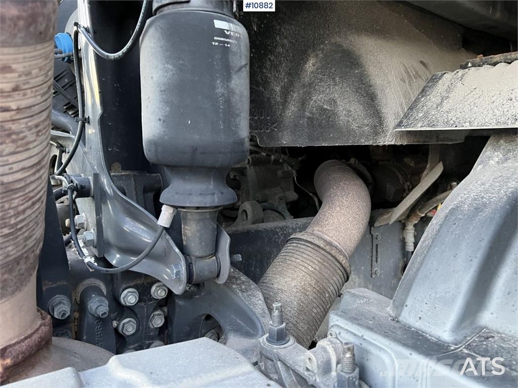 Volvo FH 8*4 Camion ampliroll