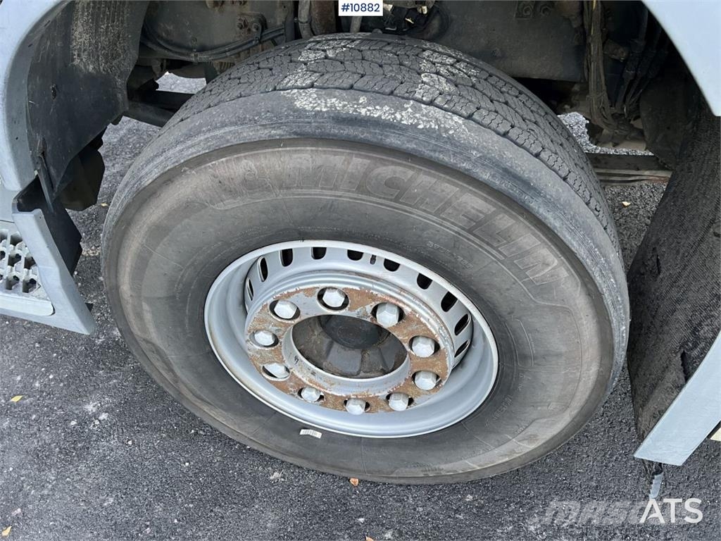 Volvo FH 8*4 Camion ampliroll