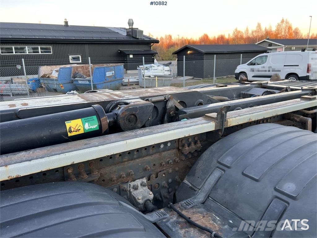 Volvo FH 8*4 Camion ampliroll