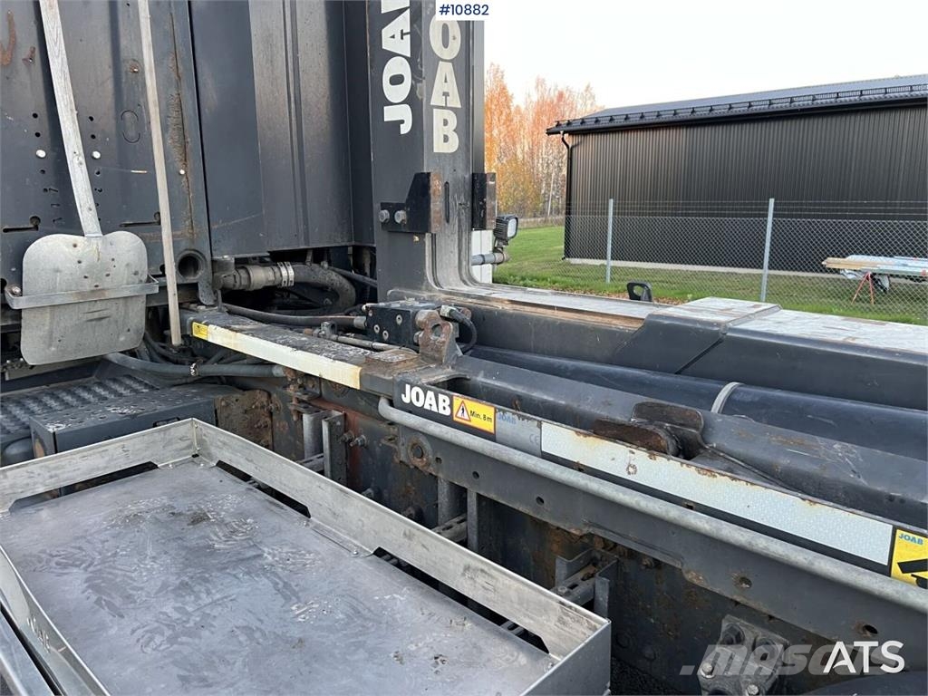 Volvo FH 8*4 Camion ampliroll