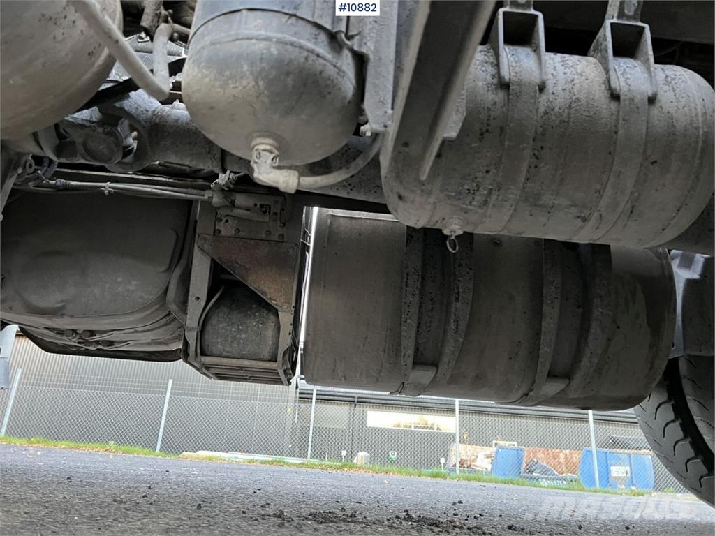 Volvo FH 8*4 Camion ampliroll