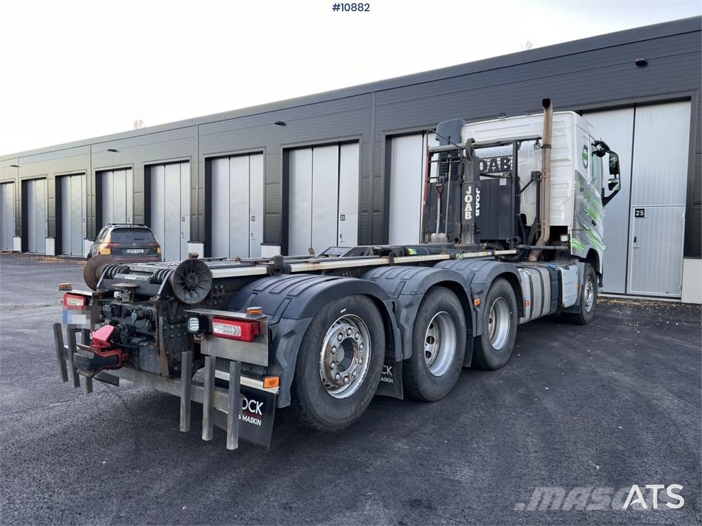 Volvo FH 8*4 Camion ampliroll