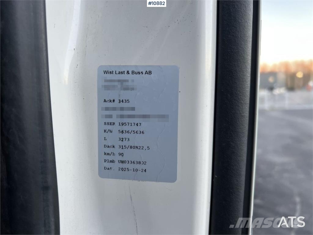 Volvo FH 8*4 Camion ampliroll