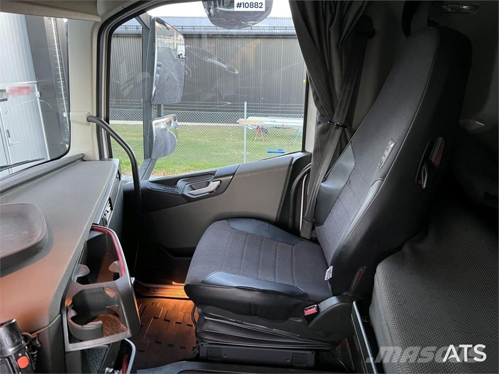 Volvo FH 8*4 Camion ampliroll