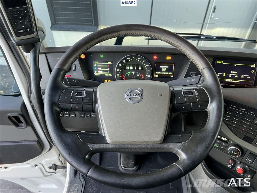 Volvo FH 8*4 Camion ampliroll