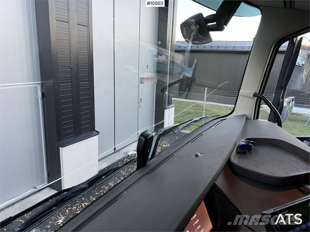 Volvo FH 8*4 Camion ampliroll