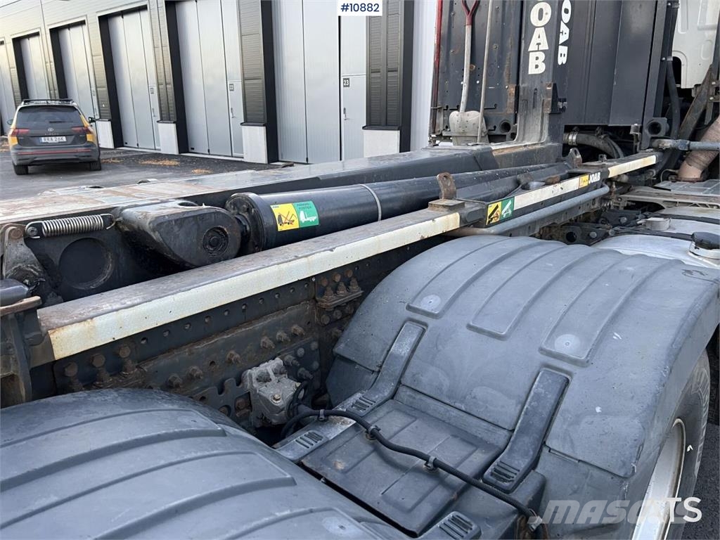 Volvo FH 8*4 Camion ampliroll
