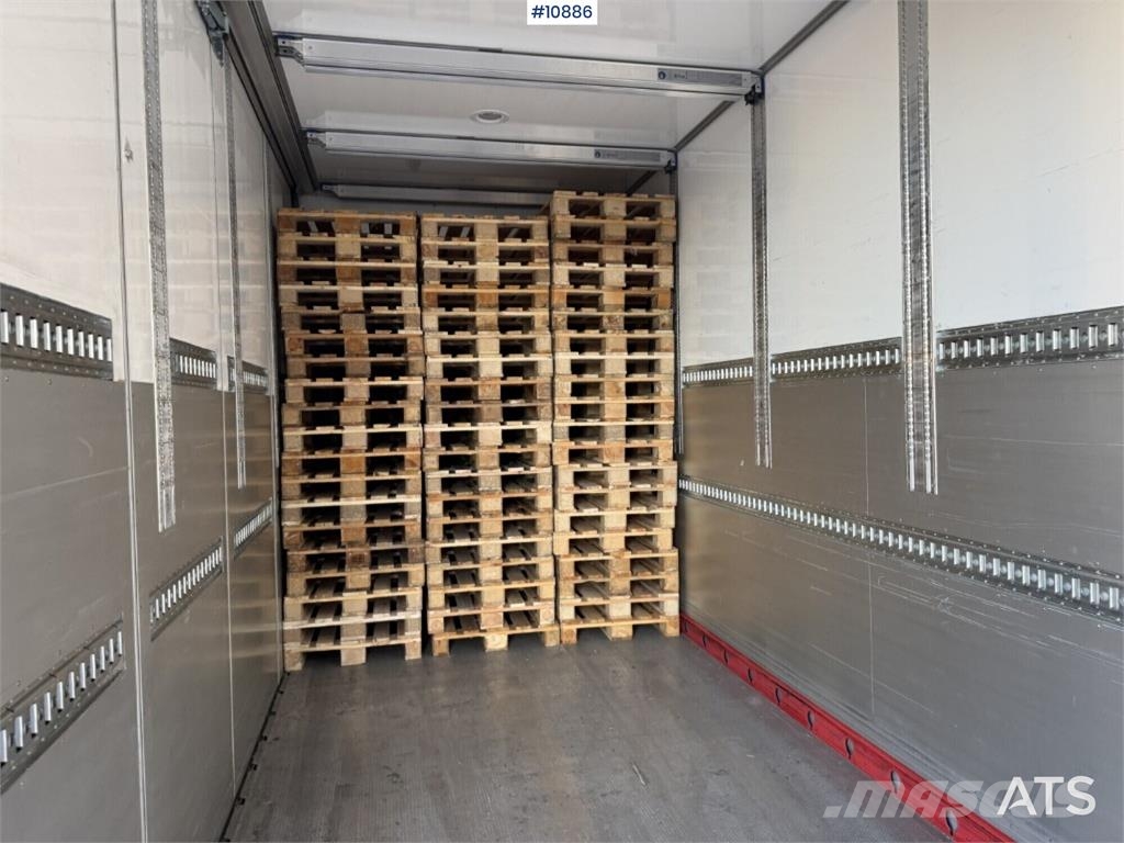 Volvo FH 84 TR 650 Box trucks