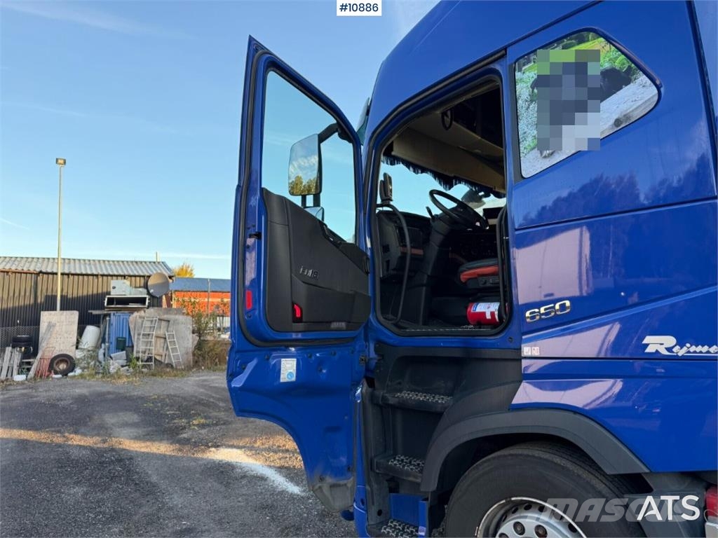Volvo FH 84 TR 650 Box trucks
