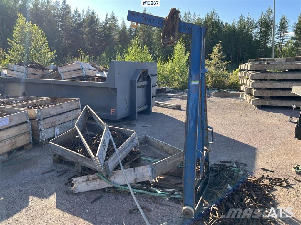 Volvo FH Crane Truck 32-metric-ton crane with jib, dolly Kranbilar