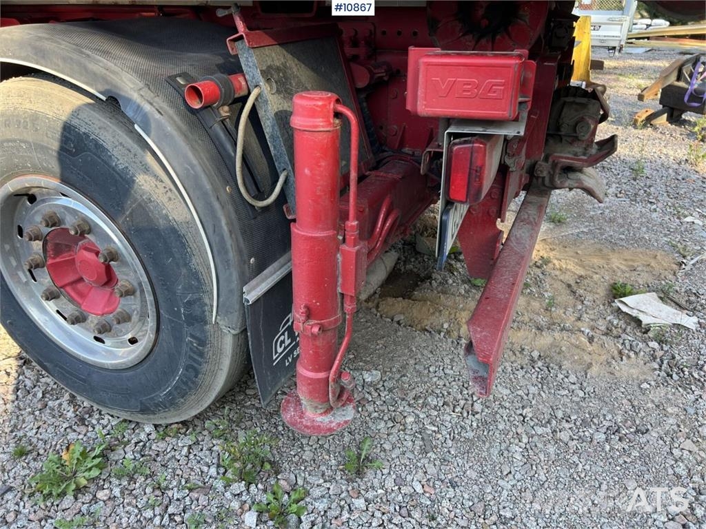 Volvo FH Crane Truck 32-metric-ton crane with jib, dolly Kranbilar