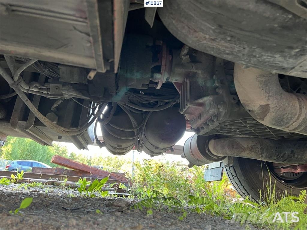 Volvo FH Crane Truck 32-metric-ton crane with jib, dolly Kranbilar