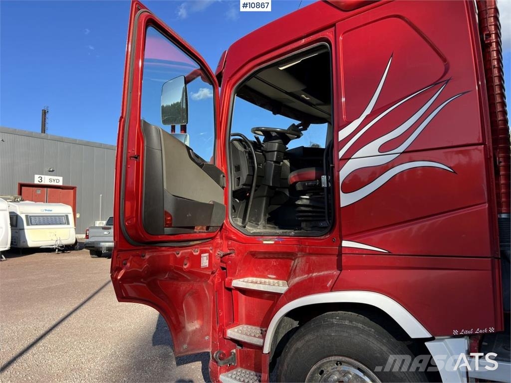 Volvo FH Crane Truck 32-metric-ton crane with jib, dolly Kranbilar