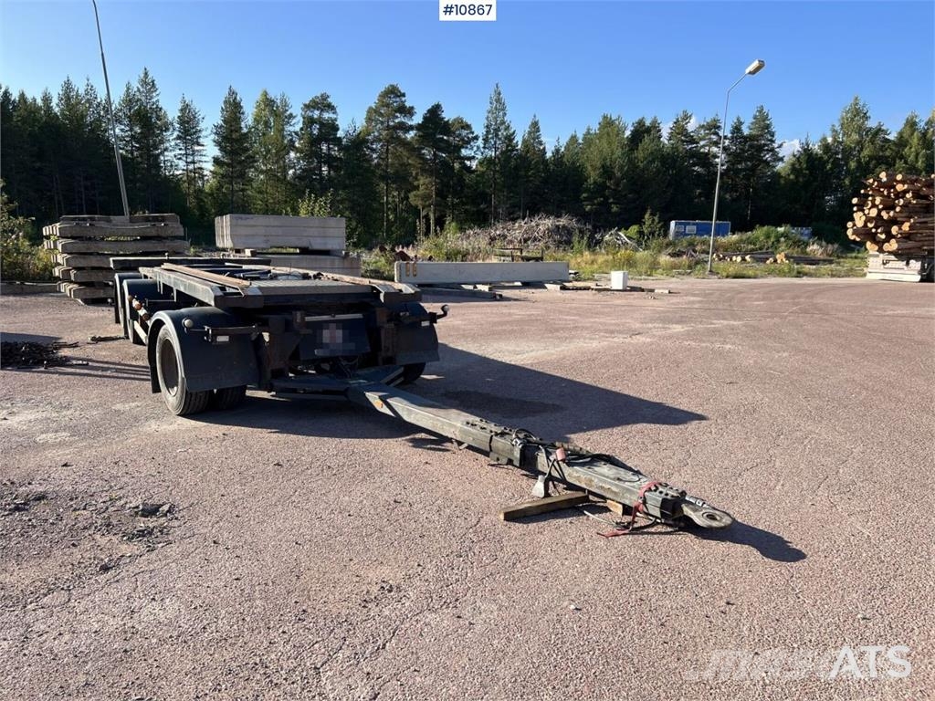 Volvo FH Crane Truck 32-metric-ton crane with jib, dolly Kranbilar