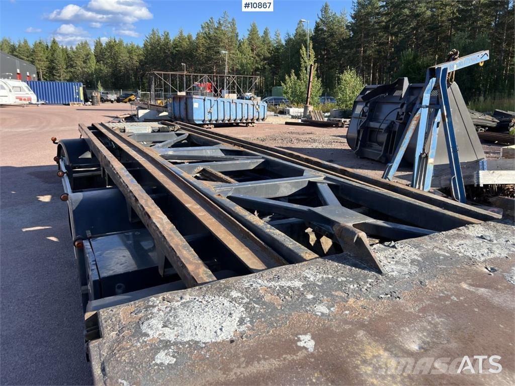 Volvo FH Crane Truck 32-metric-ton crane with jib, dolly Kranbilar