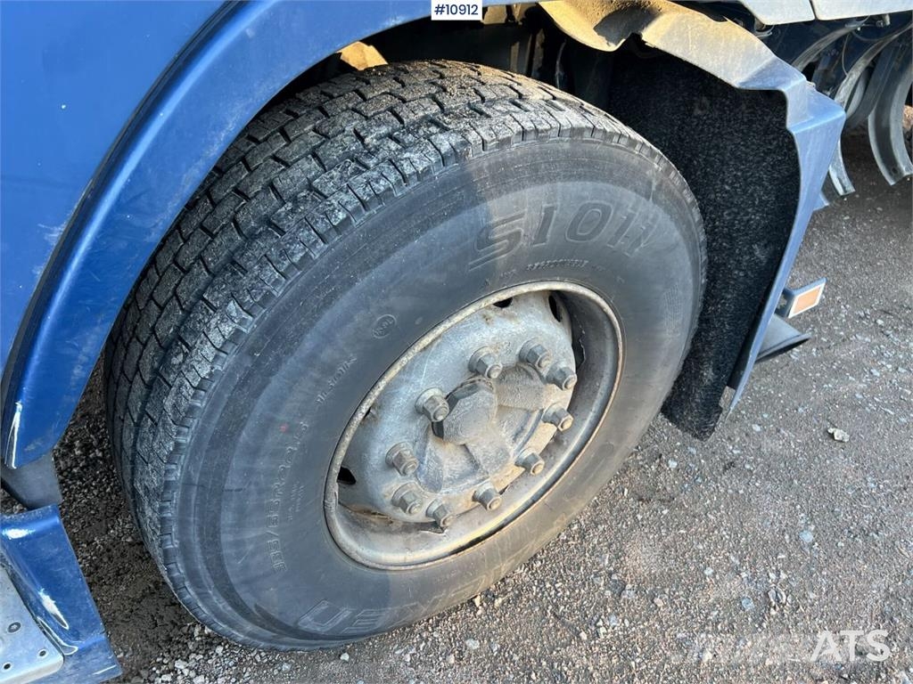 Volvo FH12 4x2 Ďalšie nákladné vozidlá