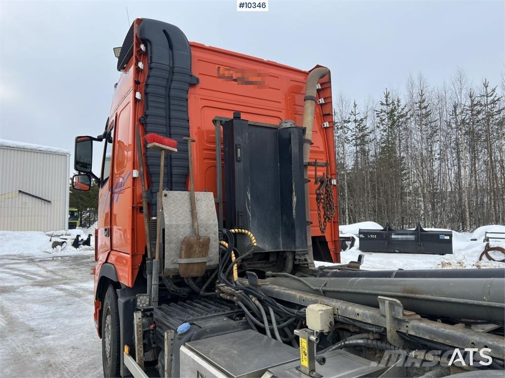 Volvo FH16 600 工程吊钩车
