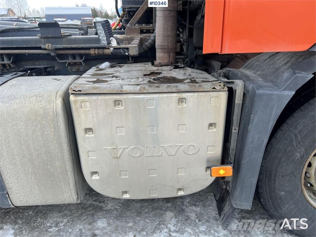 Volvo FH16 600 工程吊钩车
