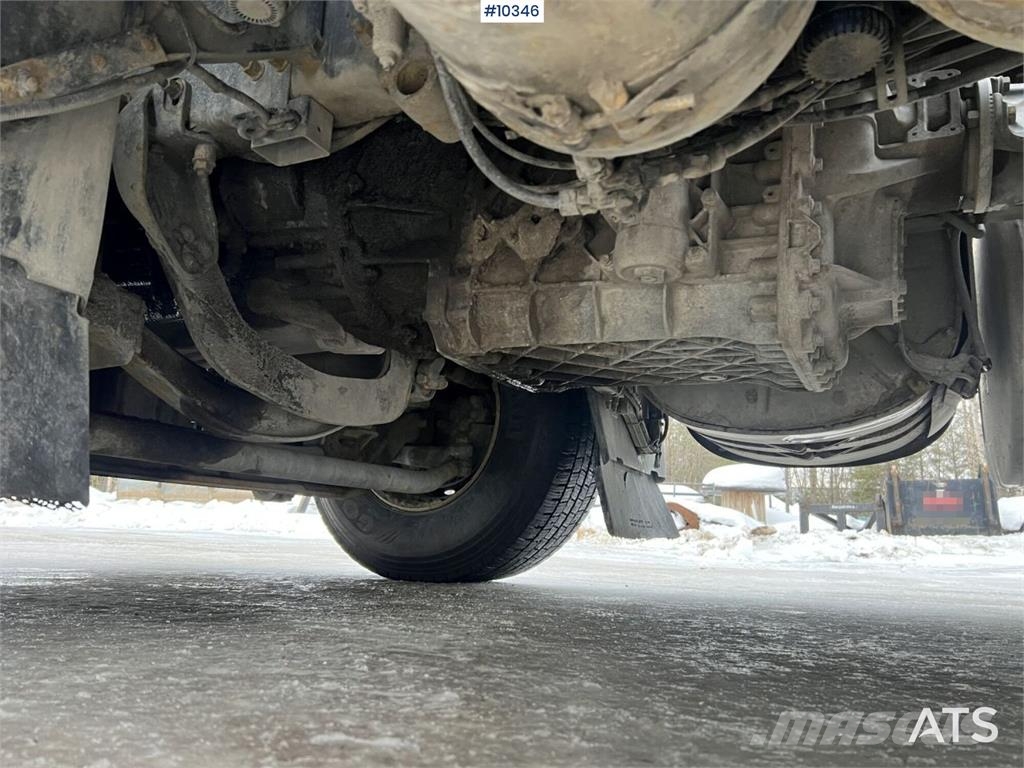 Volvo FH16 600 工程吊钩车