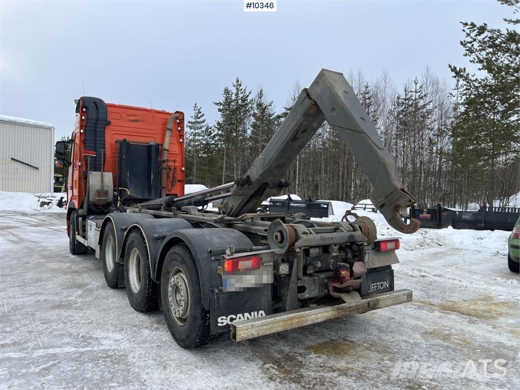 Volvo FH16 600 工程吊钩车