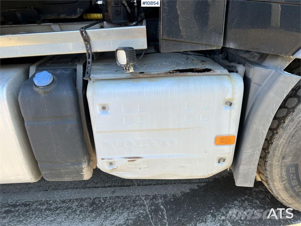 Volvo FH16 8*4 Camion ampliroll