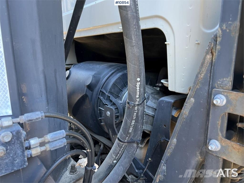 Volvo FH16 8*4 Camion ampliroll