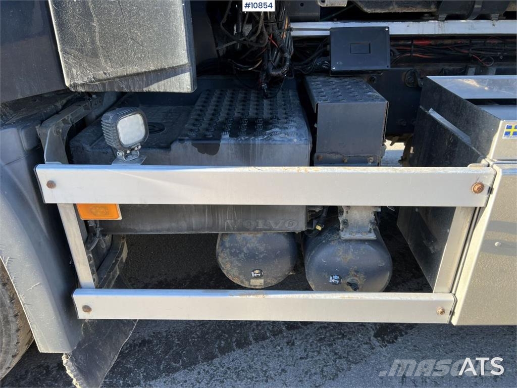Volvo FH16 8*4 Camion ampliroll