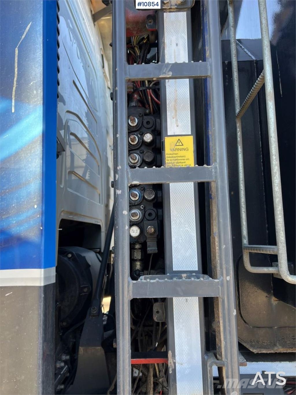 Volvo FH16 8*4 Camion ampliroll