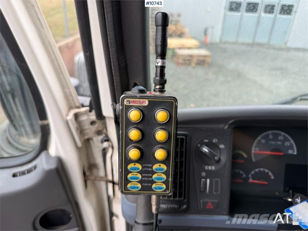 Volvo FH440 6x2 Truck with Loader Camiones elevadores de gancho