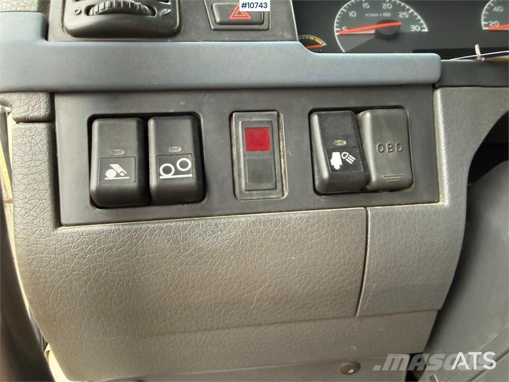 Volvo FH440 6x2 Truck with Loader Camiones elevadores de gancho