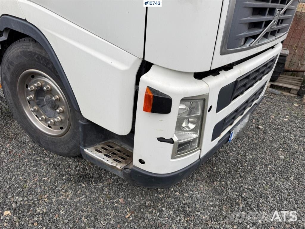 Volvo FH440 6x2 Truck with Loader Camiones elevadores de gancho