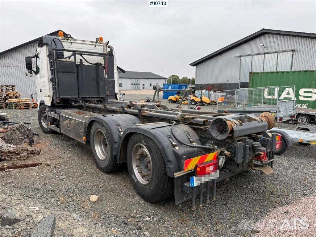 Volvo FH440 6x2 Truck with Loader Camiones elevadores de gancho