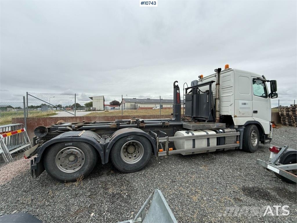 Volvo FH440 6x2 Truck with Loader Camiones elevadores de gancho