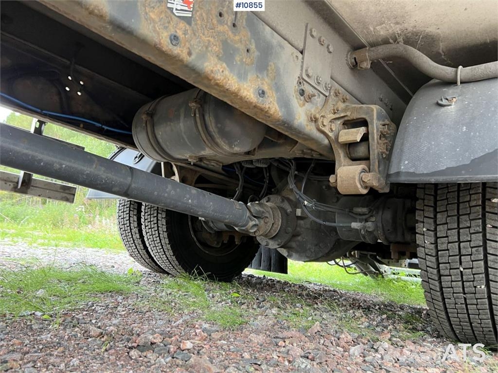 Volvo FL 4x2 Refrigerated Truck with Rear Tail Lift Temperature controlled trucks