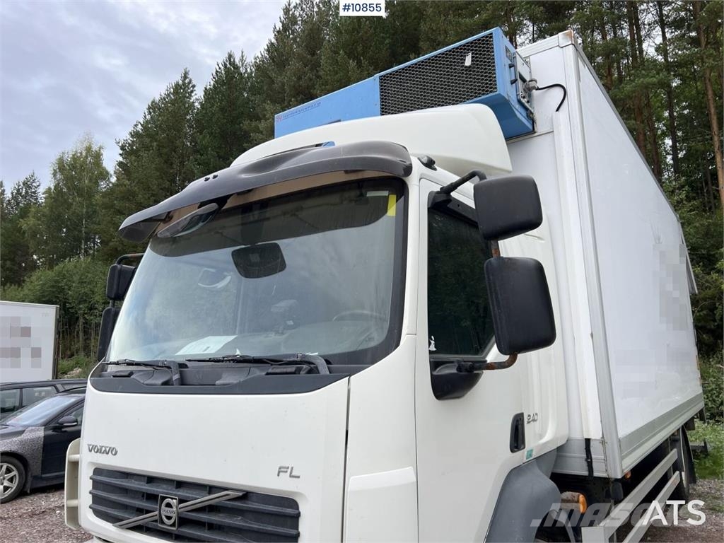 Volvo FL 4x2 Refrigerated Truck with Rear Tail Lift Temperature controlled trucks