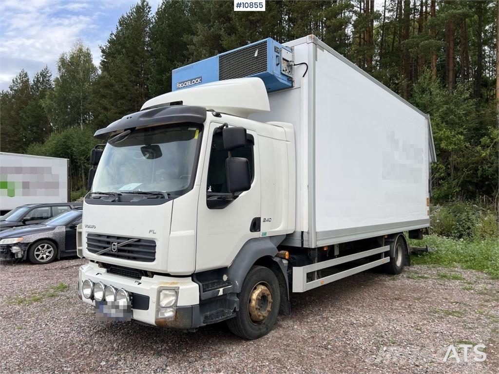 Volvo FL 4x2 Refrigerated Truck with Rear Tail Lift Temperature controlled trucks