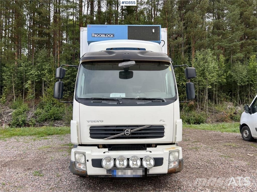 Volvo FL 4x2 Refrigerated Truck with Rear Tail Lift Temperature controlled trucks