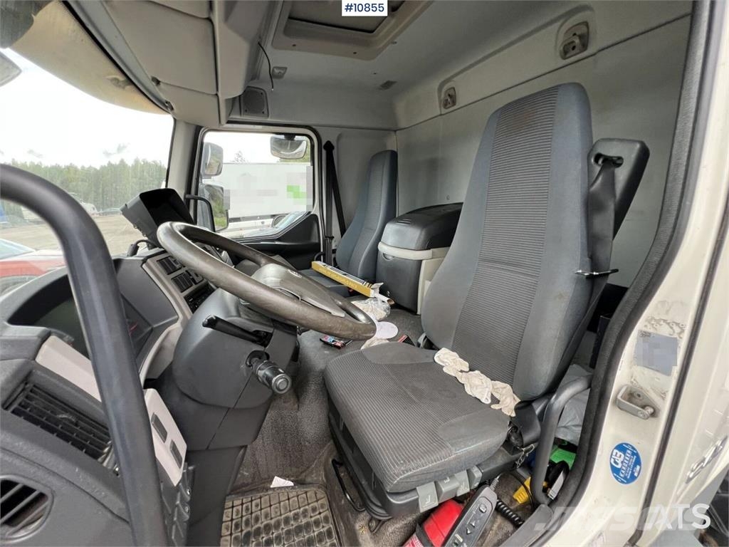 Volvo FL 4x2 Refrigerated Truck with Rear Tail Lift Temperature controlled trucks