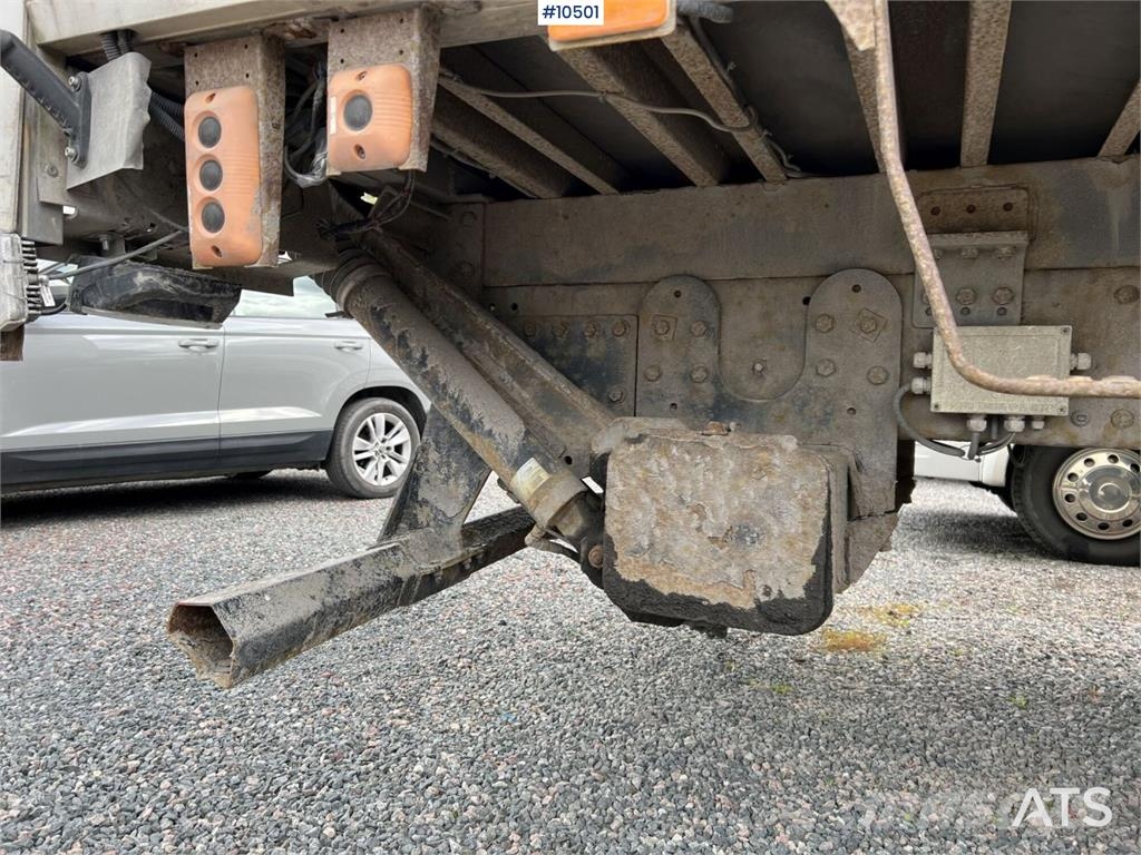 Volvo FM 300 4x2 Box Truck with Tail Lift Sanduk kamioni