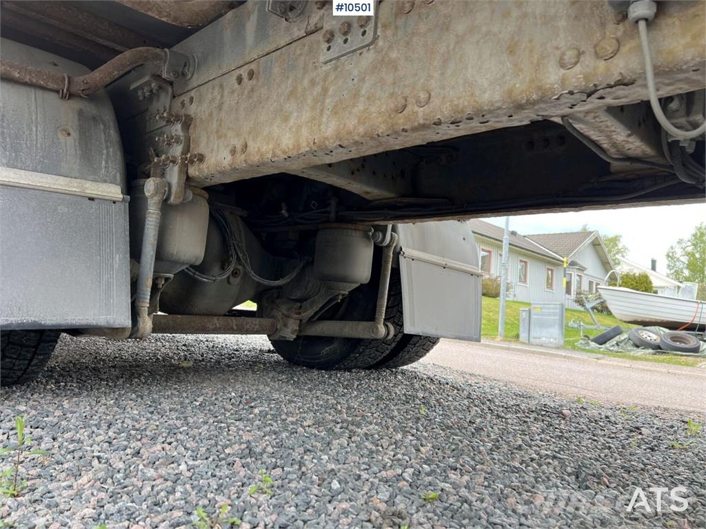 Volvo FM 300 4x2 Box Truck with Tail Lift Sanduk kamioni