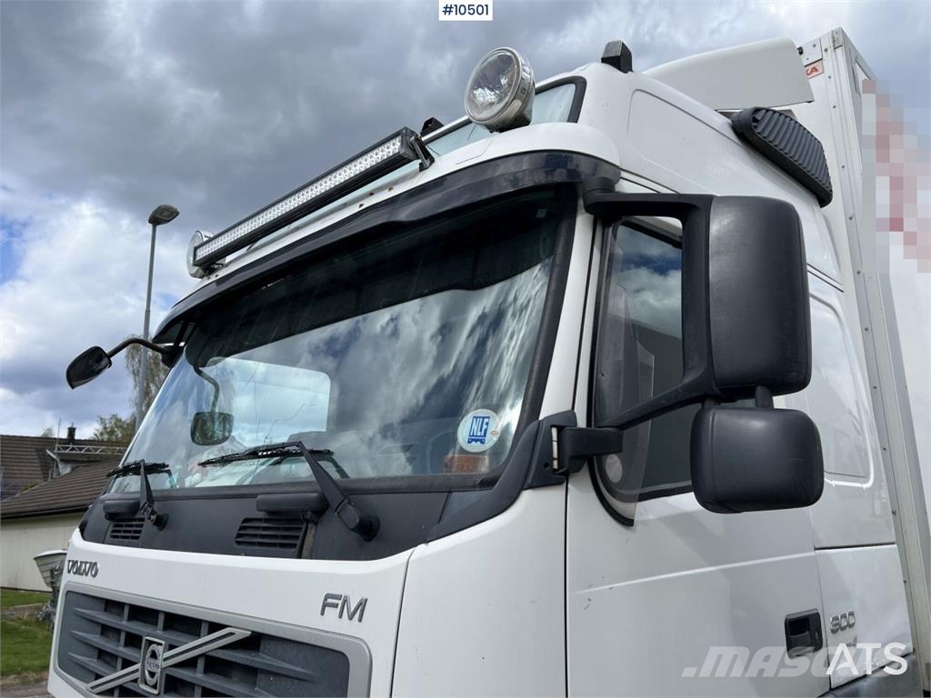 Volvo FM 300 4x2 Box Truck with Tail Lift Sanduk kamioni