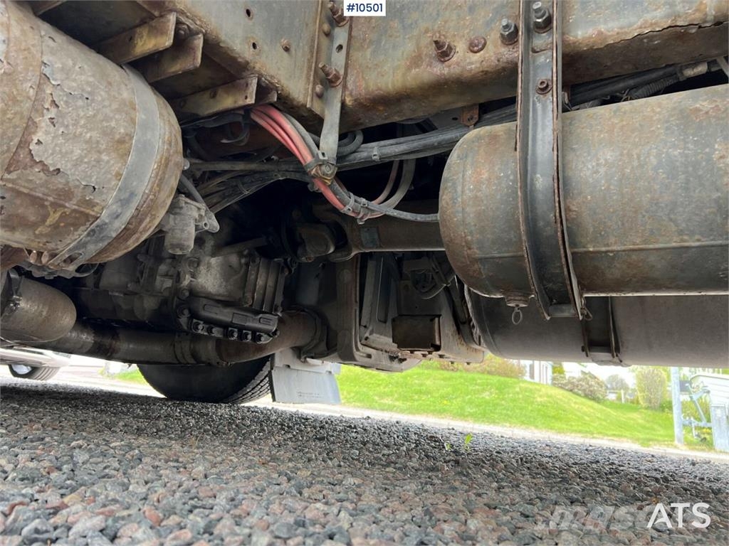 Volvo FM 300 4x2 Box Truck with Tail Lift Sanduk kamioni