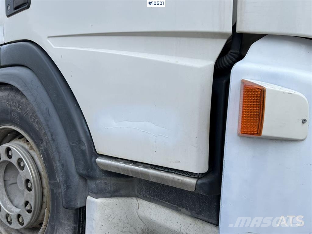 Volvo FM 300 4x2 Box Truck with Tail Lift Sanduk kamioni