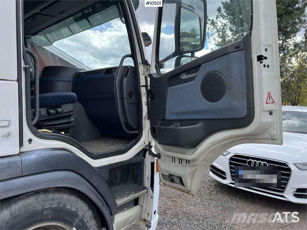Volvo FM 300 4x2 Box Truck with Tail Lift Sanduk kamioni