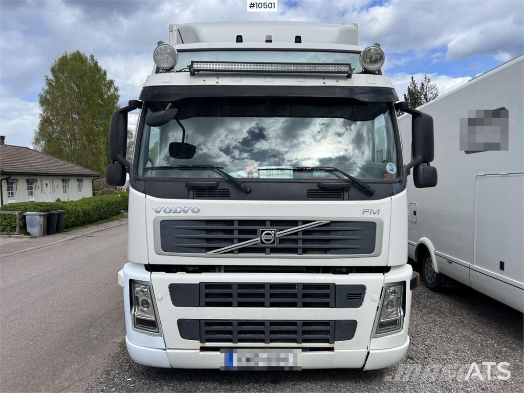 Volvo FM 300 4x2 Box Truck with Tail Lift Sanduk kamioni