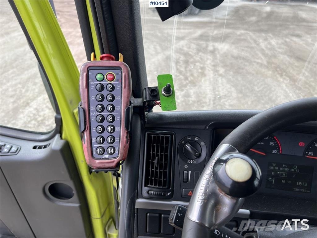 Volvo FM 6x2 Wood Chip Truck – Truck and Trailer (VIDEO) Skříňová nástavba